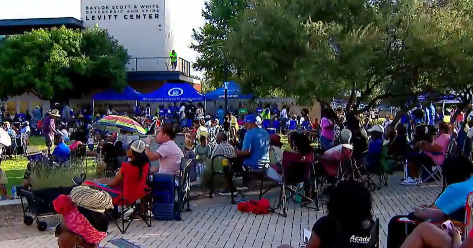 Families celebrate Juneteenth with music, food and history in Arlington 