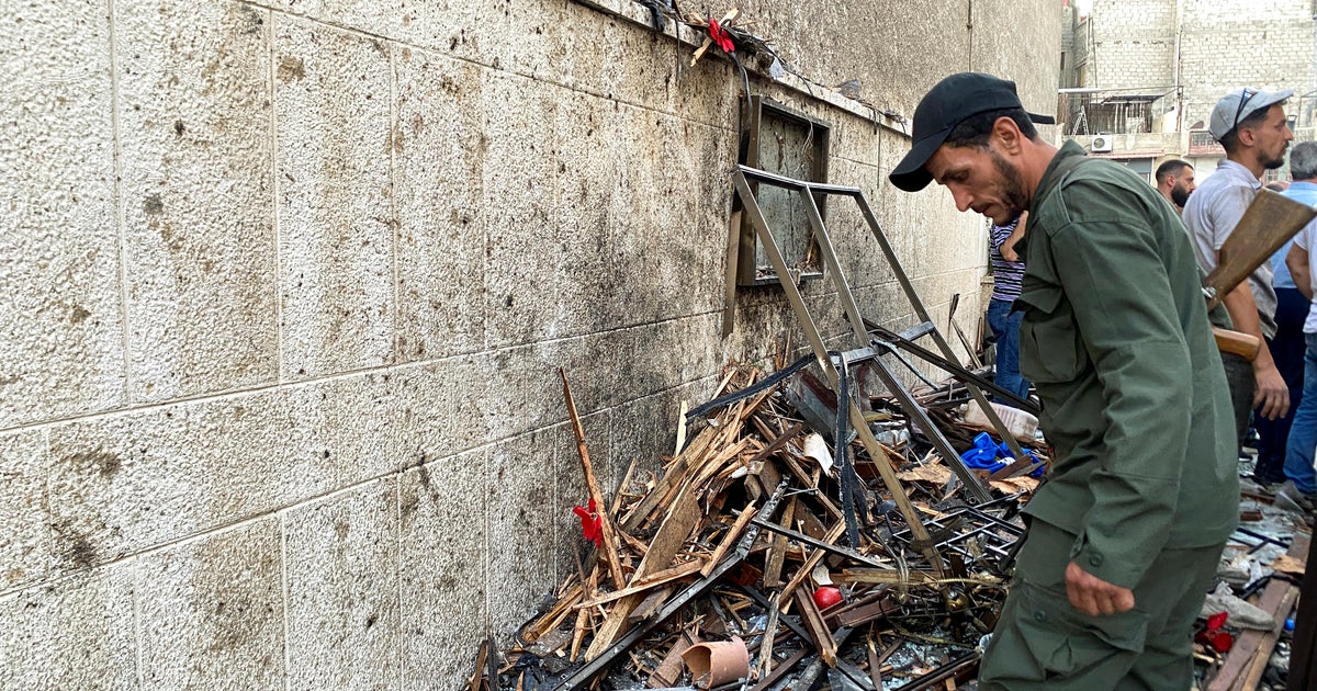 Suicide bomber at Syrian church kills at least 9