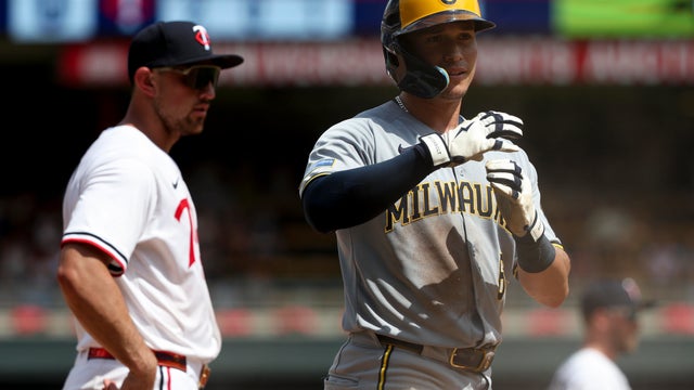Milwaulkee Brewers v Minnesota Twins 