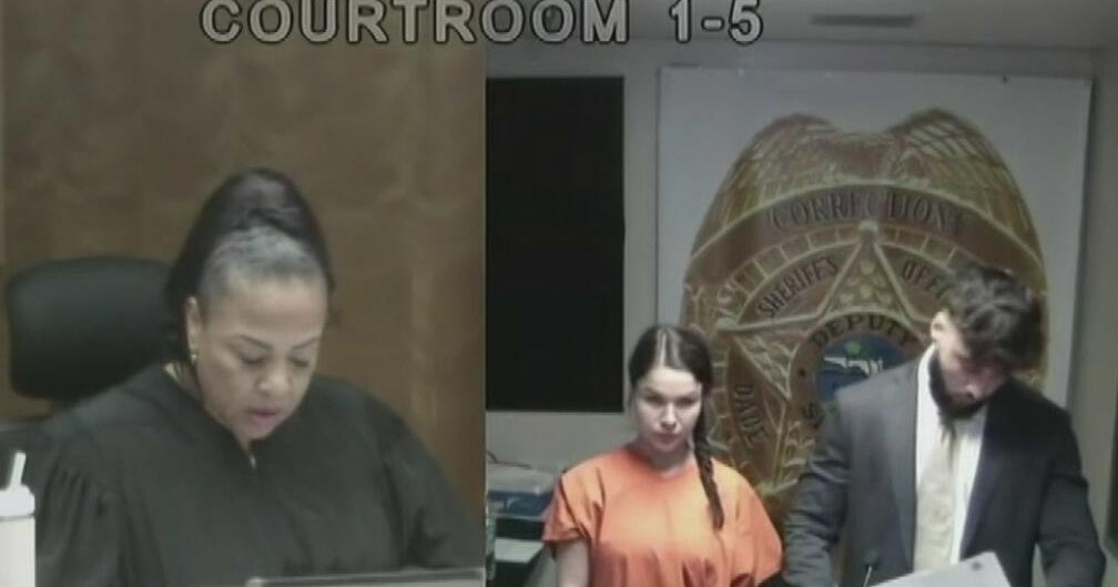 Miami Beach woman charged with DUI, battery on officer; placed on ...