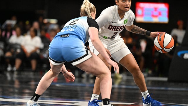 Chicago Sky v Atlanta Dream 