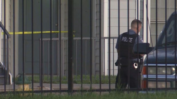 mon0071-gunviolencevosotcoo-frame-1562.jpg 