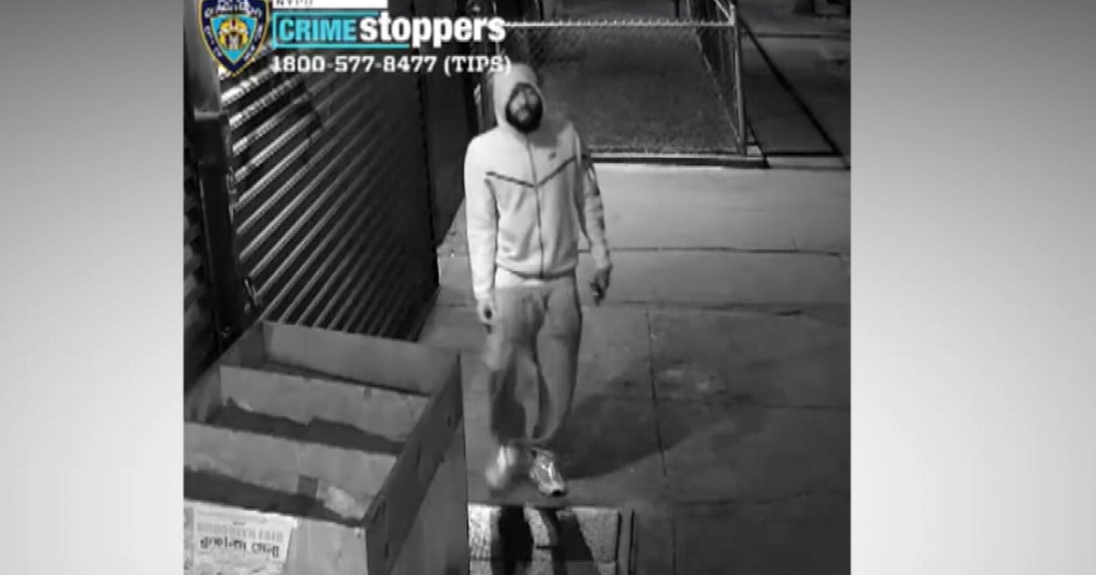 Good Samaritans stabbed in NYC after escorting woman home, police say