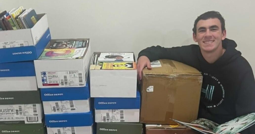High school student behind many Little Free Libraries in South Florida