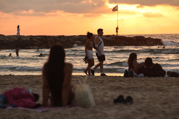 ISRAEL-IRAN-CONFLICT-DAILY LIFE