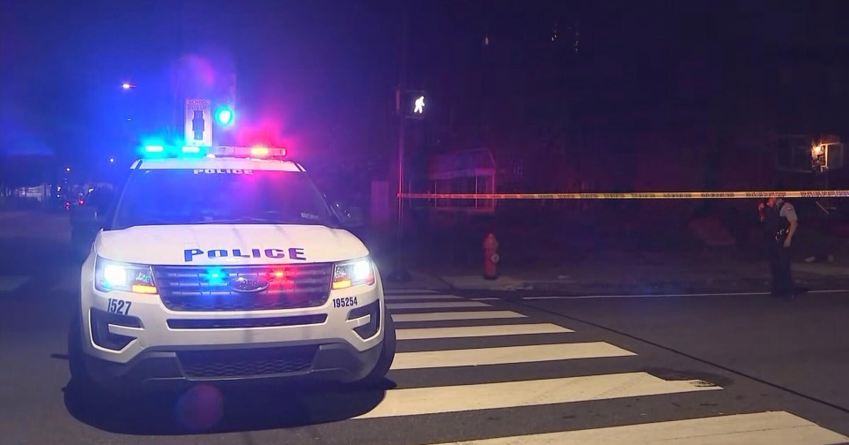 50-year-old man fatally shot in Mayfair; suspect arrested, police say 