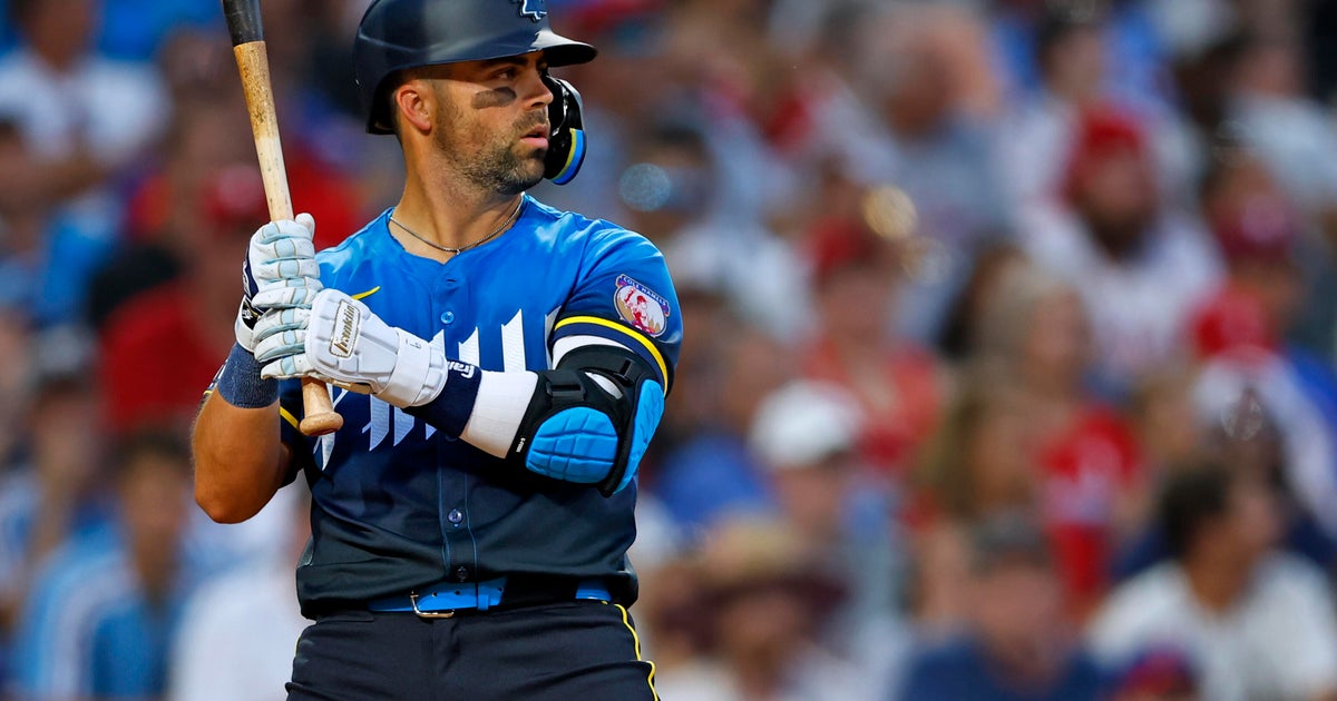 Ex-Phillie Whit Merrifield retires, says he's prioritizing fatherhood 