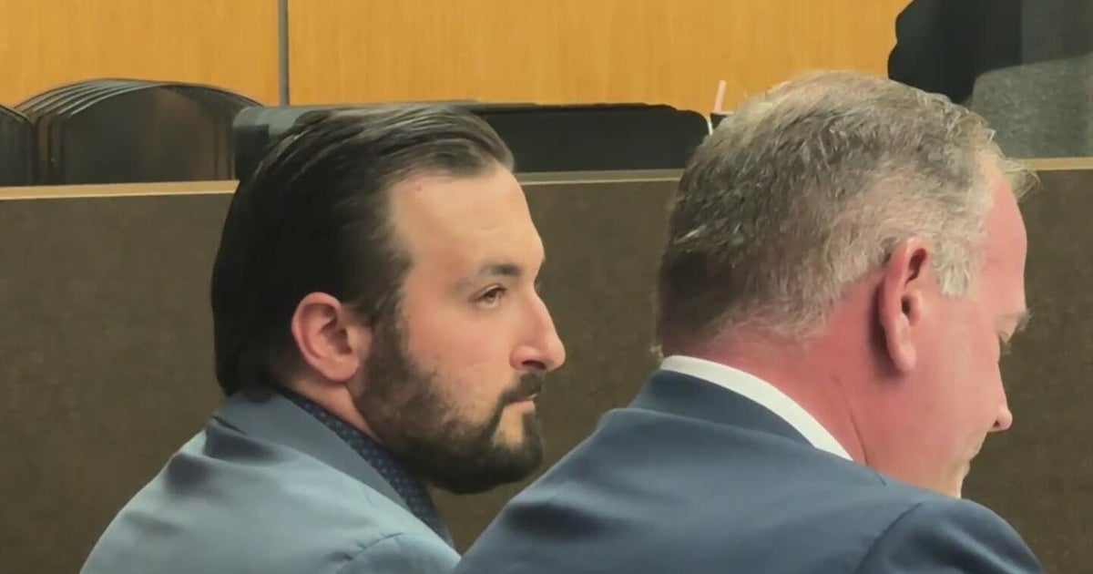 Preliminary hearing for Warren police officer in fatal crash continues 