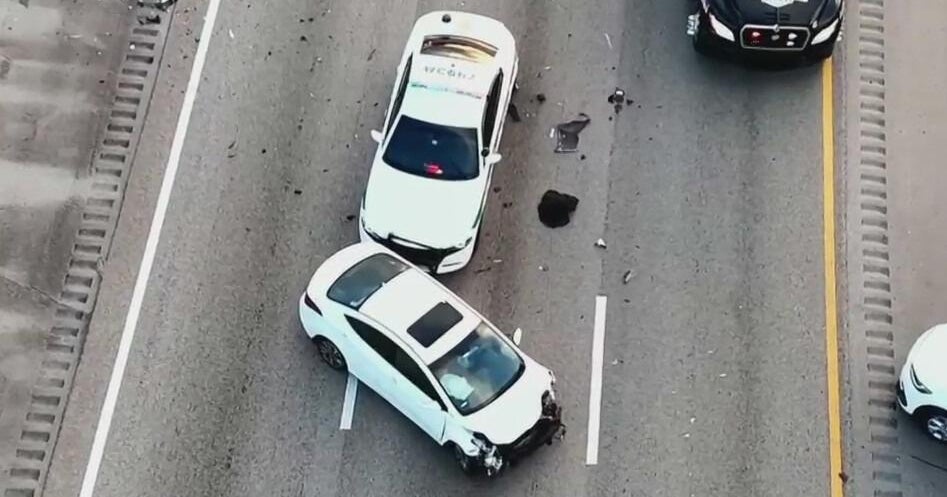Miami-Dade Sheriff’s deputy injured in Don Shula Expressway crash