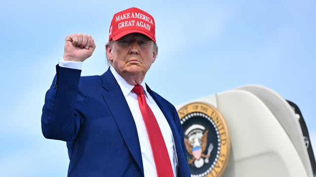 TOPSHOT-US-POLITICS-TRUMP 