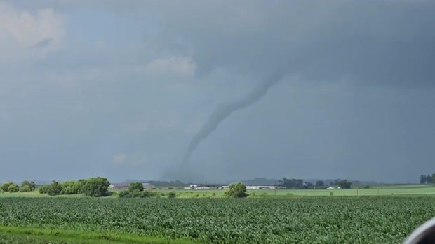 inx-freeborn-county-tornado-credit-adam-kiefer-062525-00-01-0500.jpg 