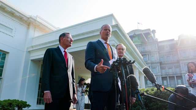                       White House pushes 