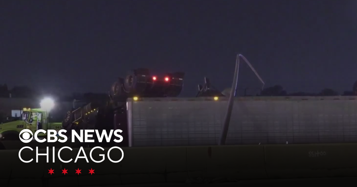 Driver killed in rollover semi crash on Kennedy Expressway near Kimball ...