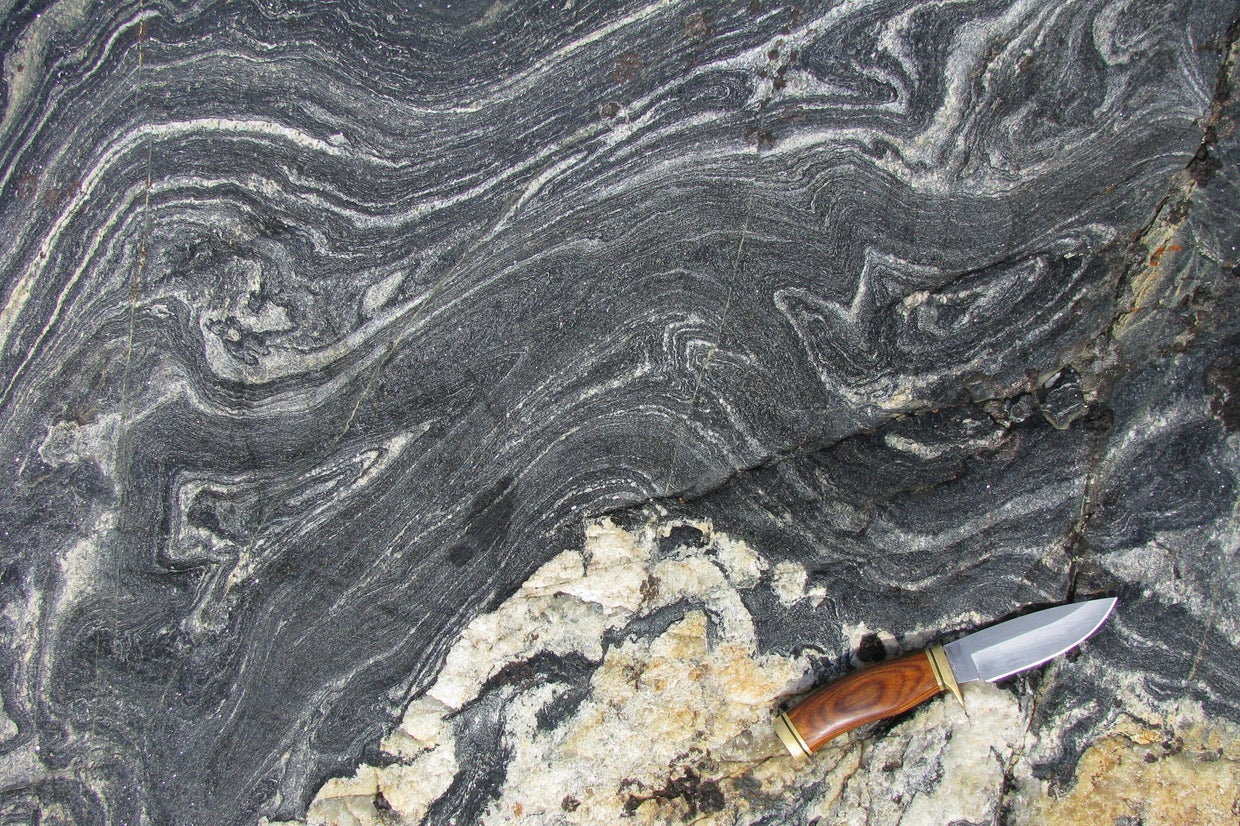 These may be the oldest rocks on Earth - CBS News