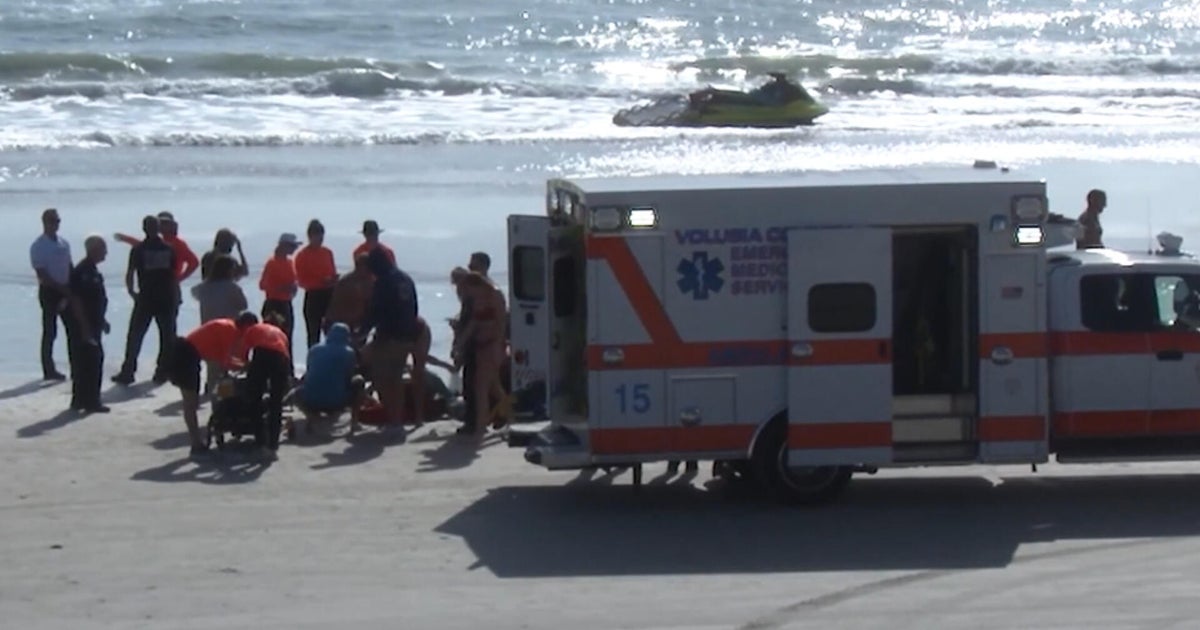 Weston, Massachusetts native killed by lightning strike on Florida beach on his honeymoon