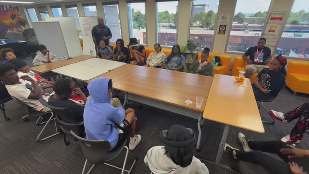 aurora-teen-youth-program.jpg 