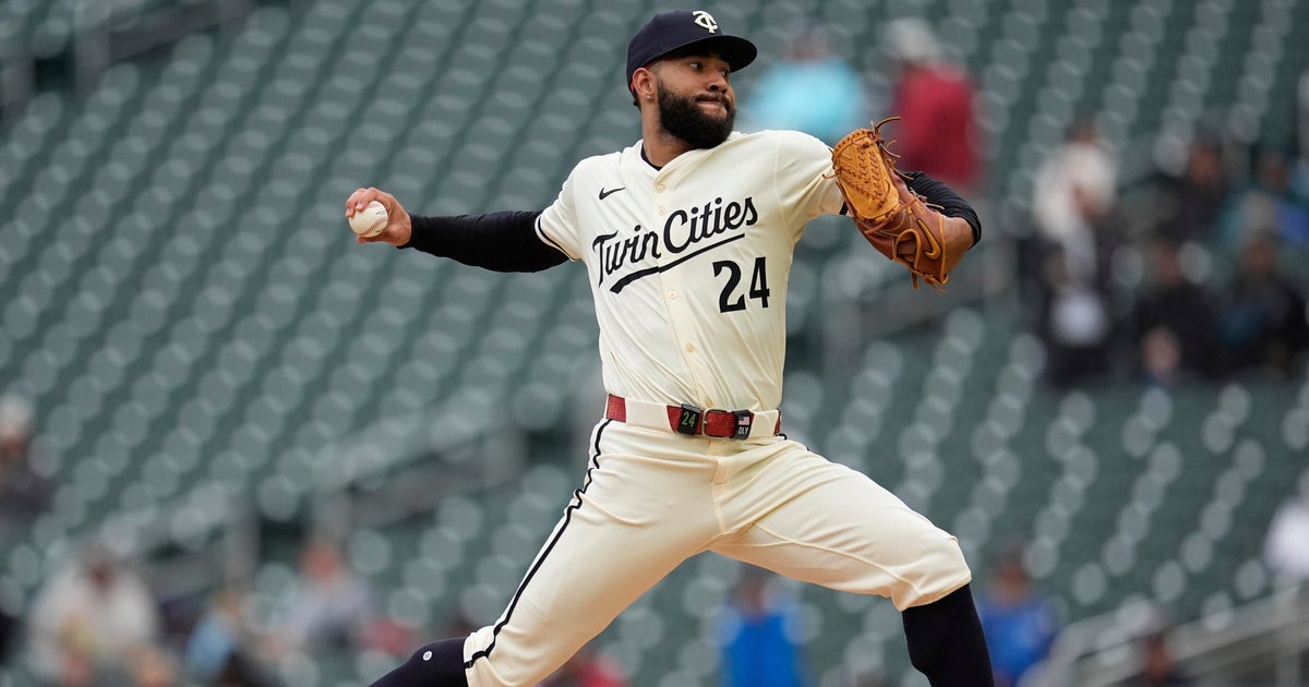 Twins top Mariners 10-1 