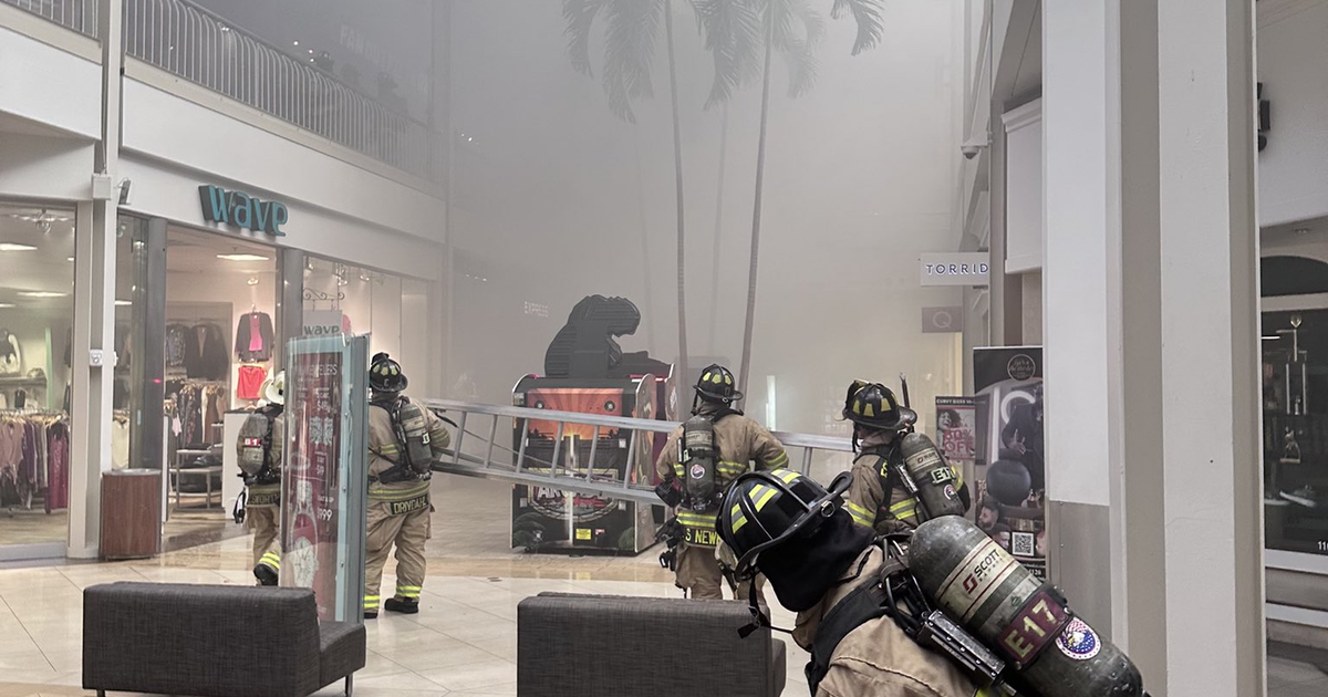 Fire prompts evacuation at Hulen Mall in Fort Worth 