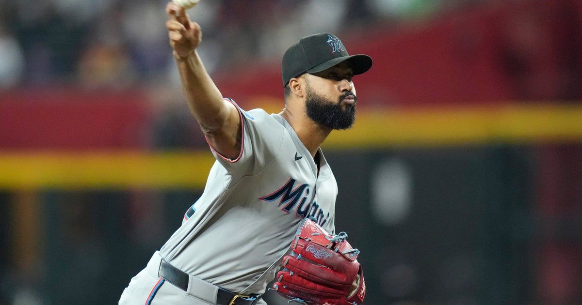Ramirez singles in go-ahead run in 10th, Miami Marlins rally to beat Arizona Diamondbacks 8-7