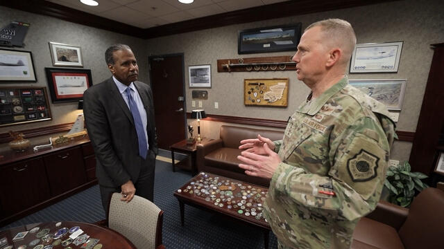 hour2-drones-video-whitaker-3866512-640x360.jpg 