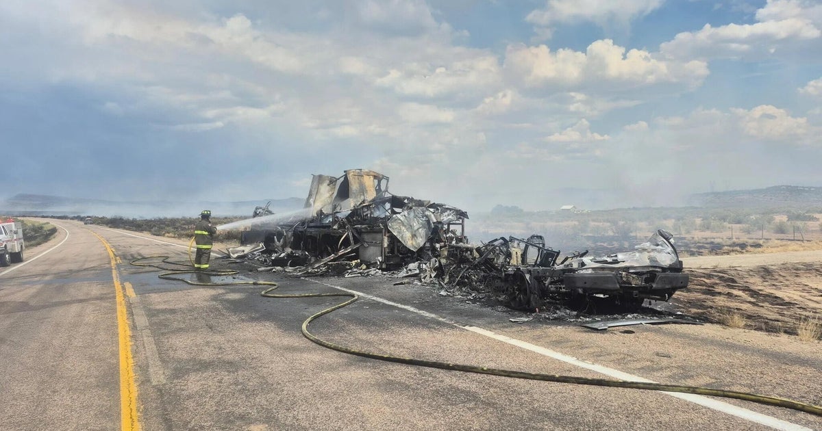 Vehicle fire causes wildland fire in Colorado, Highway 40 closed