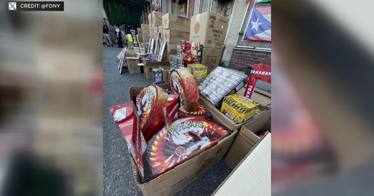 $250,000 worth of illegal fireworks seized in Brooklyn 