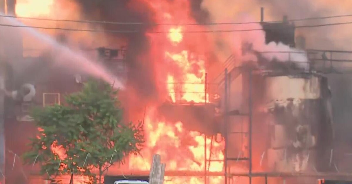Industrial fire burns for hours at oil recycling company in Detroit 