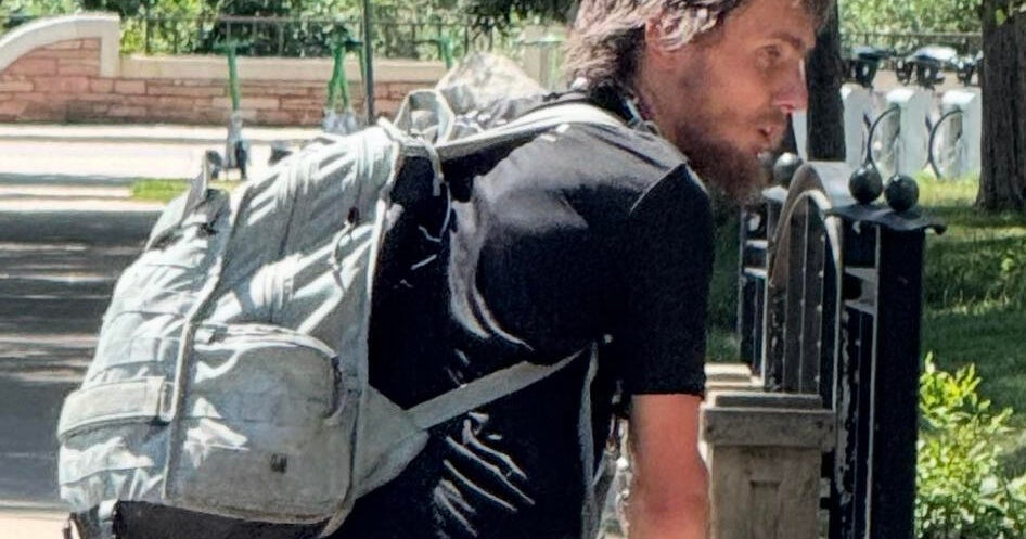 Boulder police arrest man accused of using chain to strike victims 