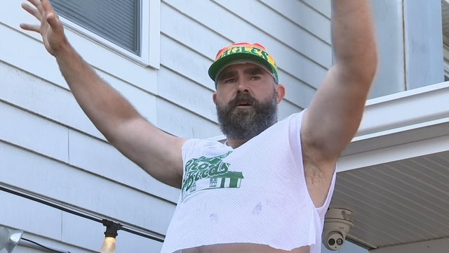 43vo-jason-kelce-sea-isle-city-transfer-frame-108.jpg 