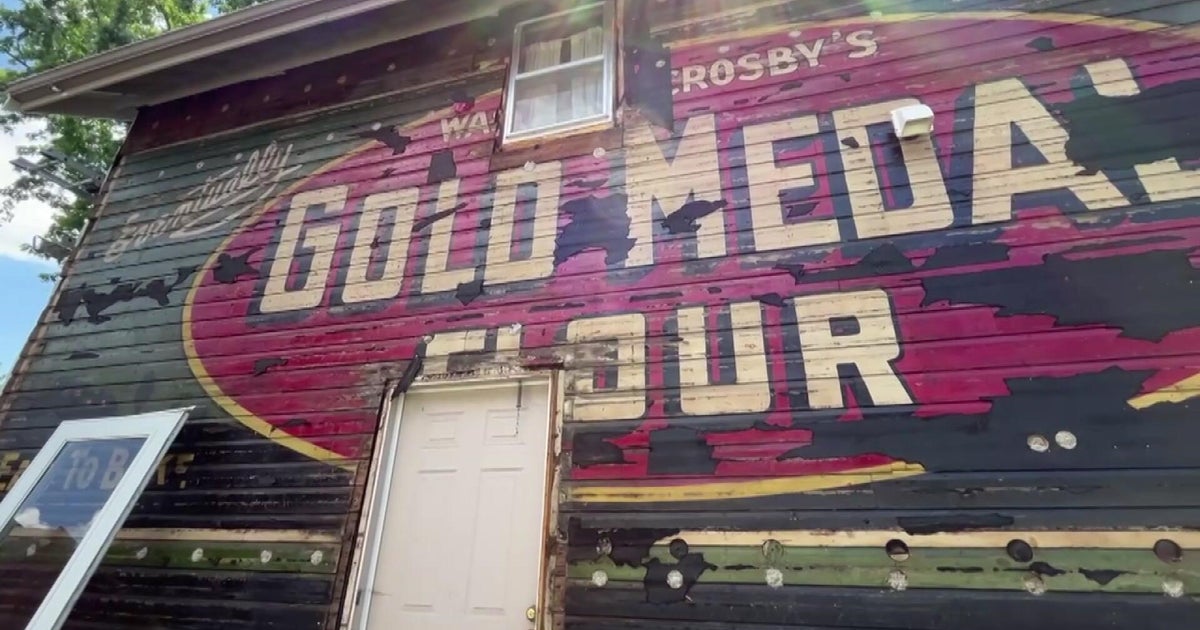 Century-old Gold Medal Flour ad discovered in Minneapolis 