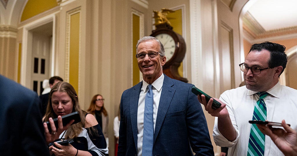 Senate holds "vote-a-rama" on Trump's "big, beautiful bill" 