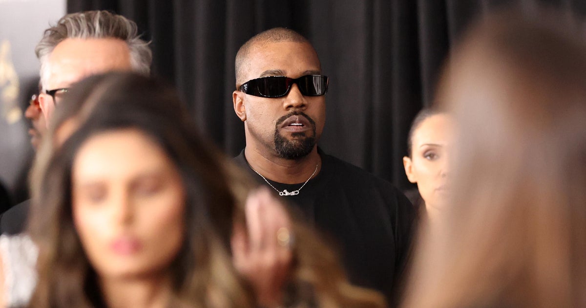 Australia revokes Ye's entry visa over his "Heil Hitler" song