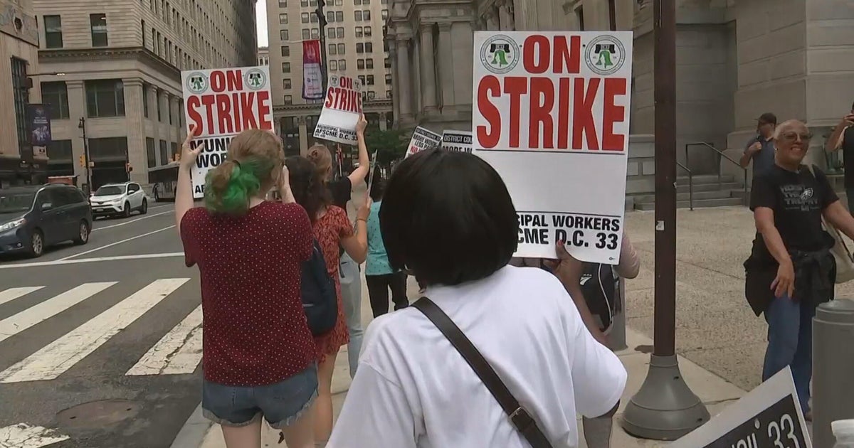 Philly says bodies crowding morgue as city seeks strike injunction 