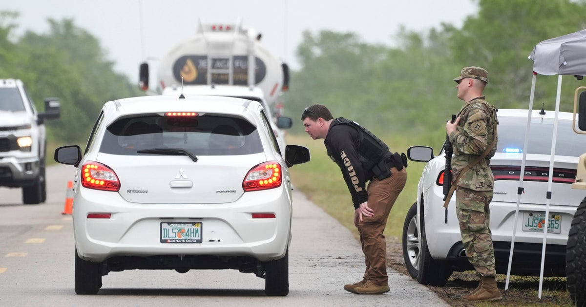 First detainees arrive at Alligator Alcatraz facility in Everglades