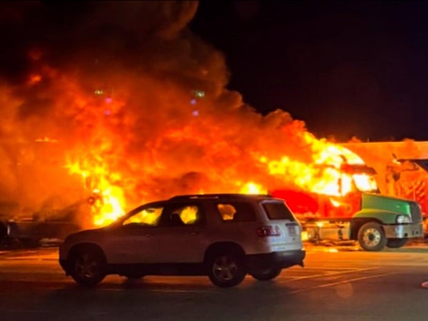 welco-truck-fires-2-mvfr.jpg 