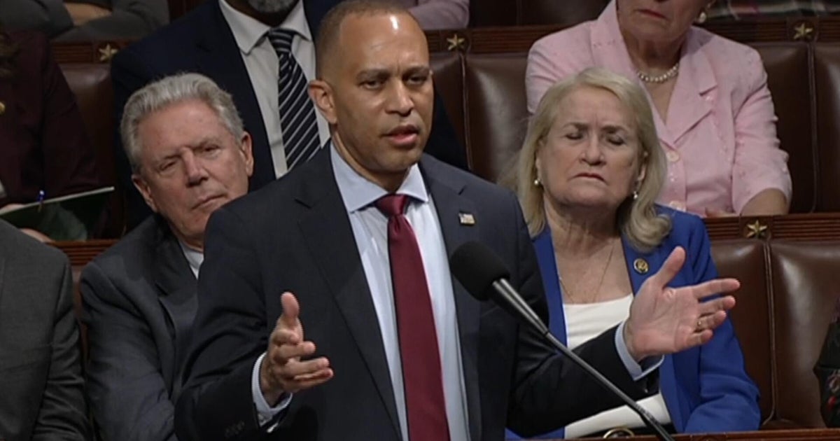 Hakeem Jeffries slams Trump's budget bill in marathon speech on House floor