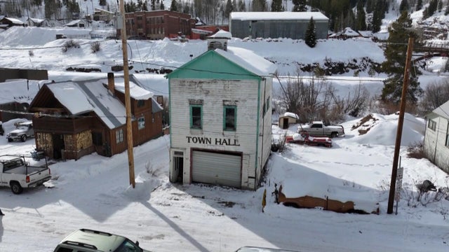 red-cliff-town-hall-pkg-3.jpg 