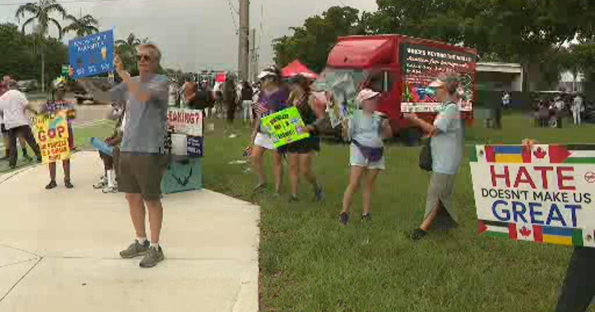 South Floridians line up outside ICE facility where Haitian woman died to protest Alligator Alcatraz, Trump’s immigration policies