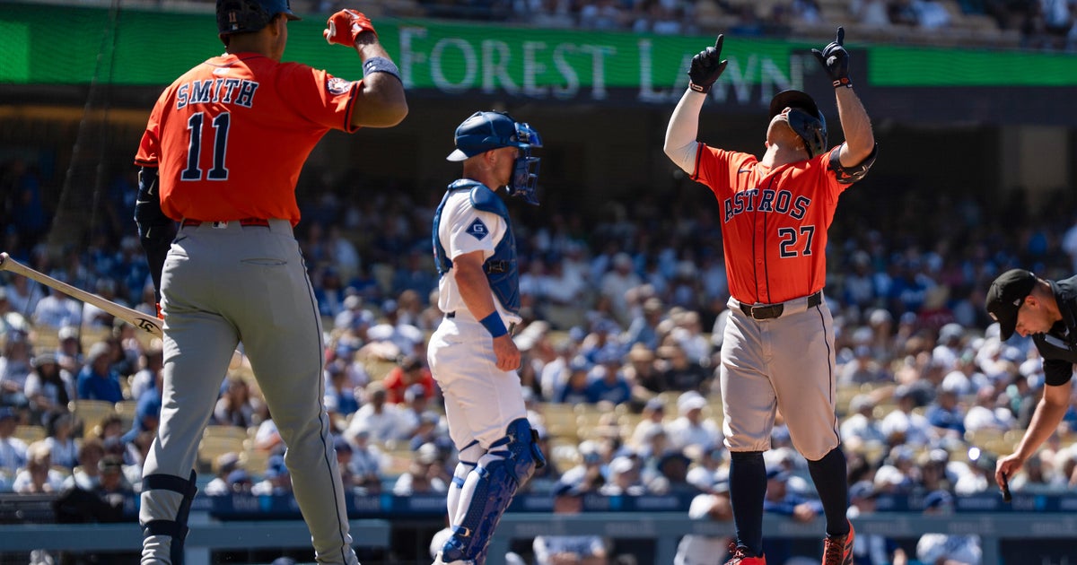Walker, Diaz and Altuve homer in Astros' 5-1 win to complete sweep of Dodgers 