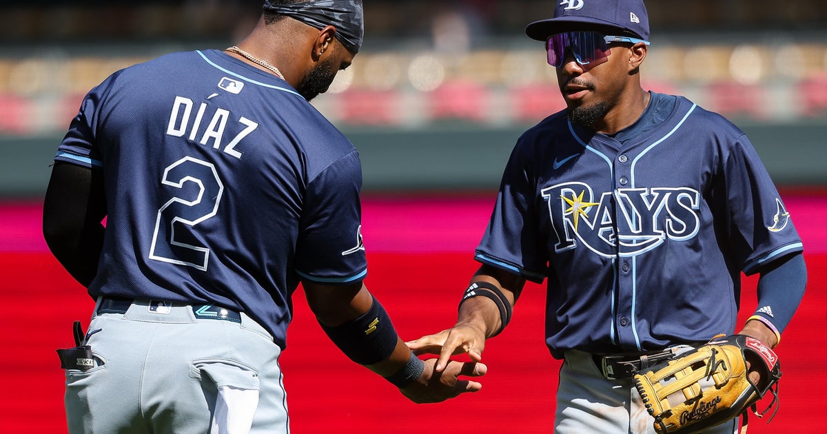 Yandy Díaz's RBI double starts 3-run 10th for Rays in win over Twins 