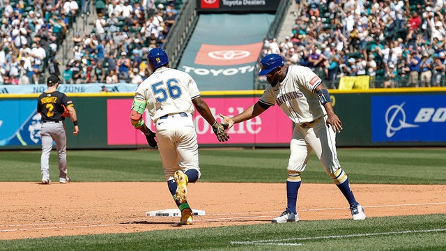 Pittsburgh Pirates v Seattle Mariners 