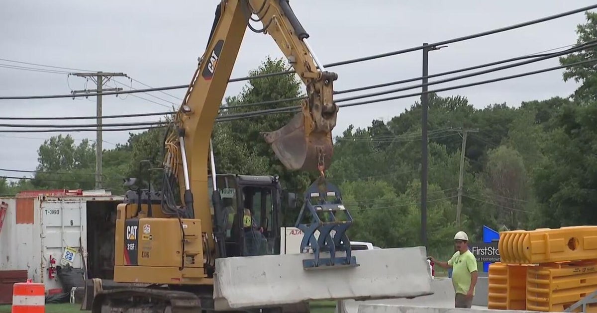 GLWA investigates potential leak in Chesterfield Township water main 