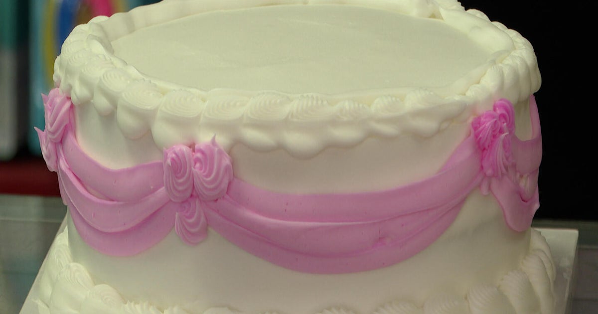 "Benito" cakes from Bad Bunny music video now being sold by Bronx bakery 