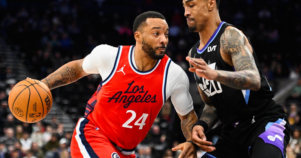 Clippers trade Norman Powell to Heat in return for John Collins in three-team trade with Heat, Jazz 