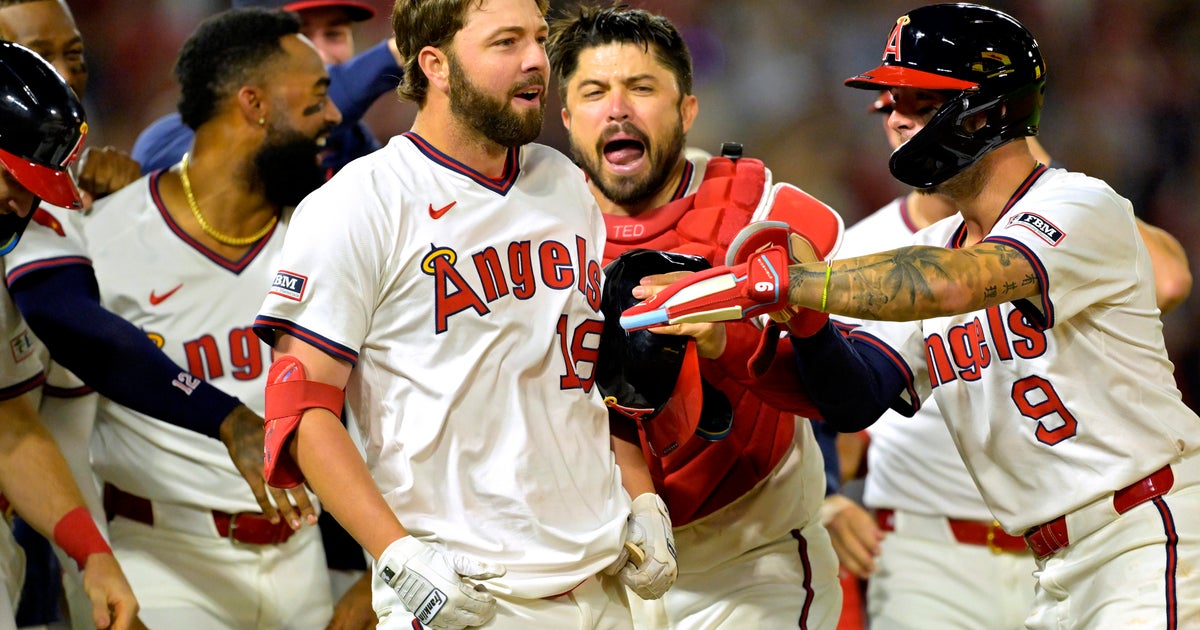 Schanuel walks with bases loaded in 9th to lift Angels over Rangers 6-5 
