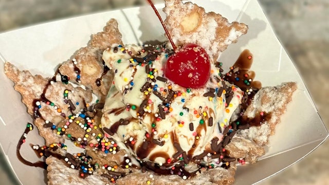 cannoli-gelato-nachos.jpg 
