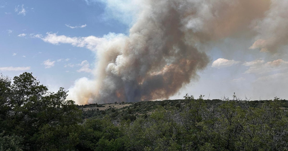 Multiple Colorado Wildfires Force Evacuations, Power Outages