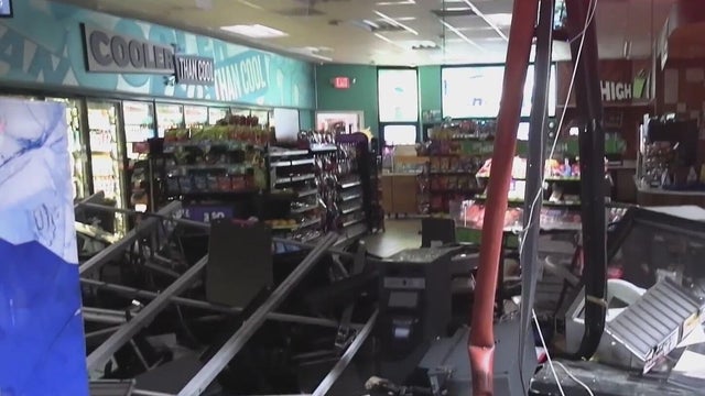 oakland-ampm-burglary-071025.jpg 