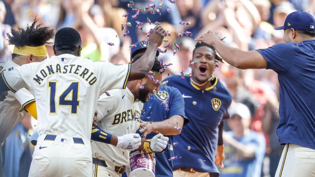 Dodgers Brewers Baseball 