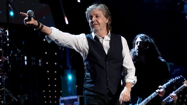 36th Annual Rock & Roll Hall Of Fame Induction Ceremony - Inside